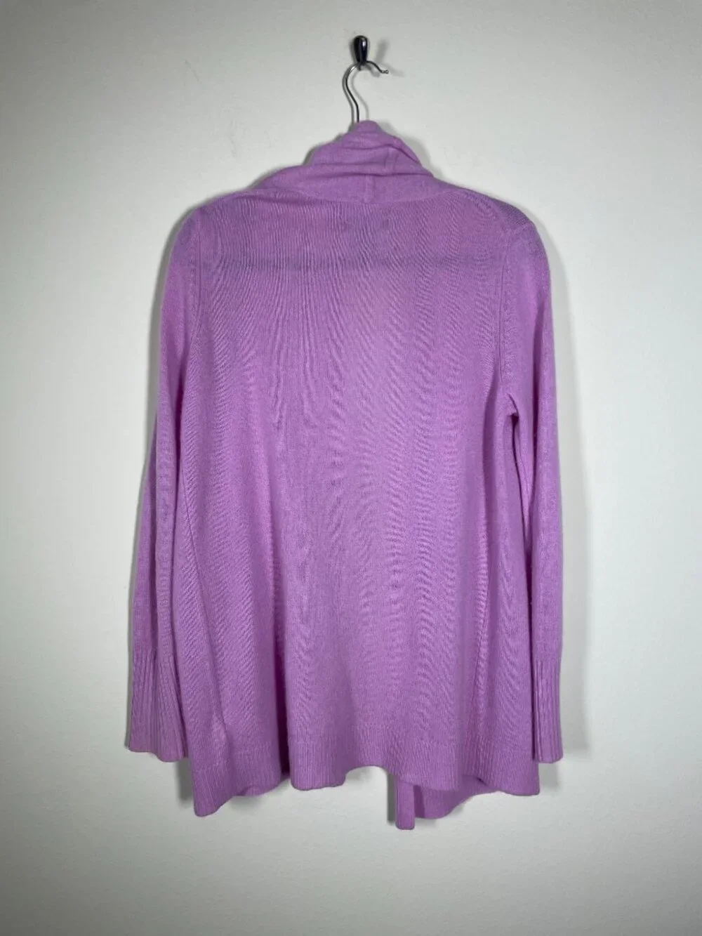 Tahari pure luxe